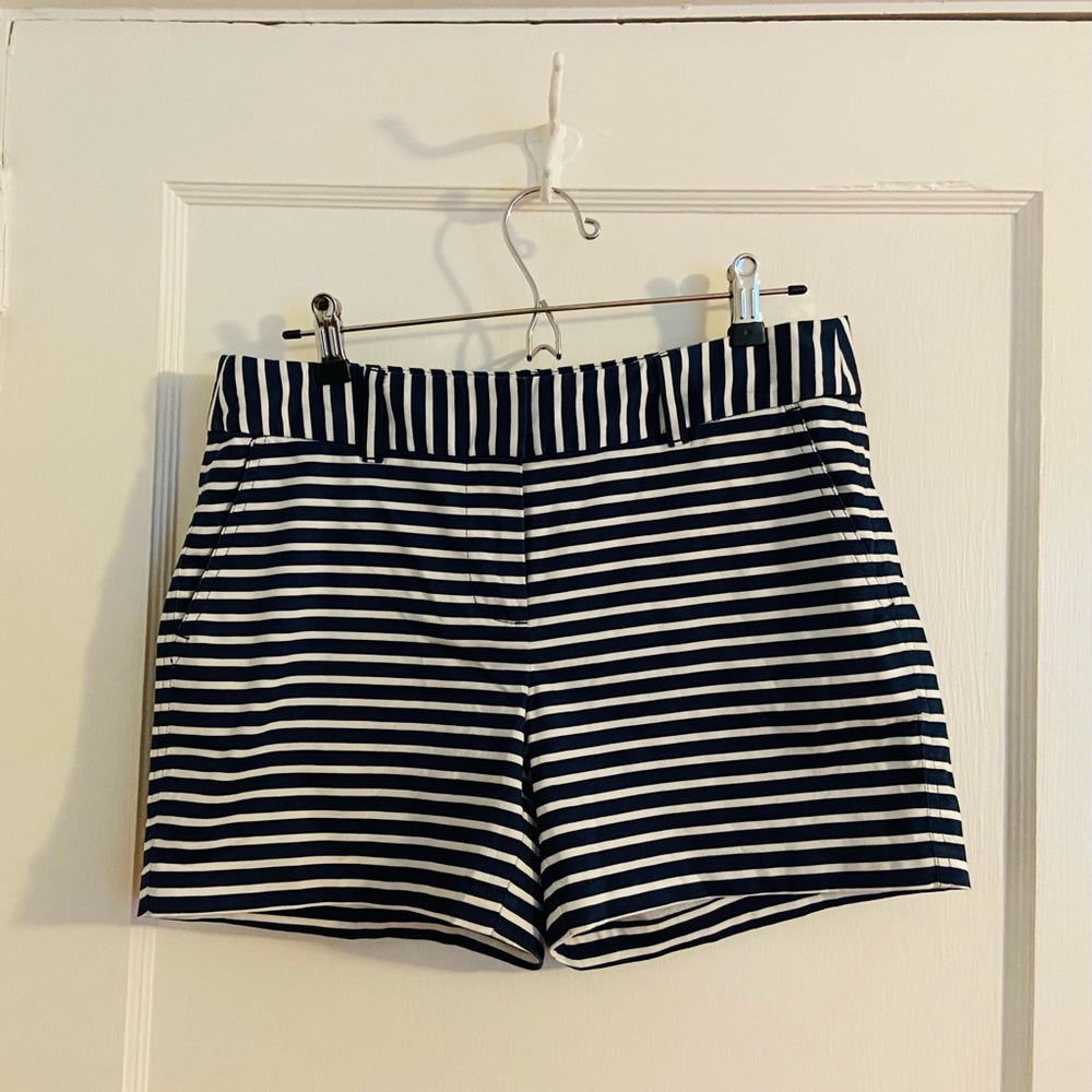 Vintage Vineyard Vines striped classic twill short
